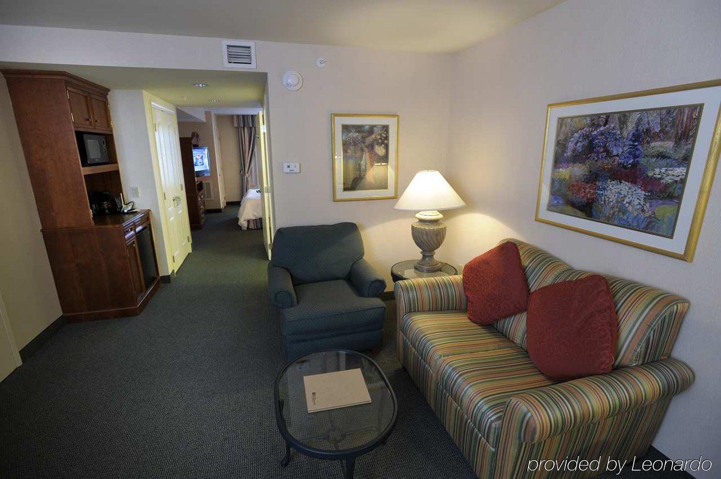 Hilton Garden Inn Kennett Square Room photo